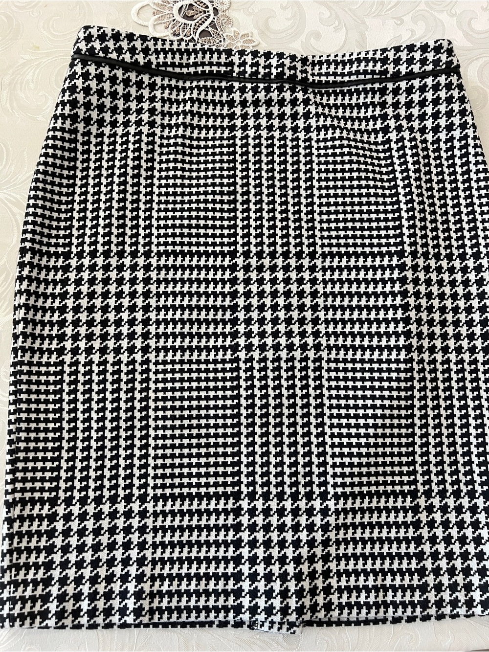 Talbots Black and White Houndstooth Pencil Skirt